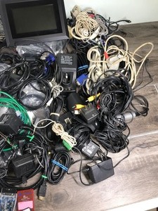 lot 433 image: Lot of Chargers, SD Cards, Electronics and More