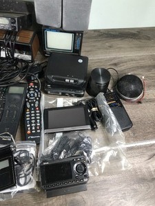 lot 434 image: Lot of Electronics