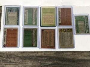 lot 453 image: Lot of 9 Collectible Baseball Cards