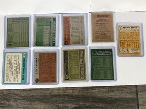 lot 456 image: 9 - Collectible Baseball Cards