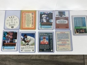 lot 458 image: 9 - Collectible Baseball Cards