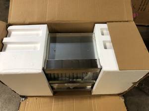 iKTCH 36 in. Ducted Insert Range Hood 900CFM in Stainless Steel with LED Light 4 Speed Gesture Sensing&Touch Control Panel    Customer Returns See Pictures