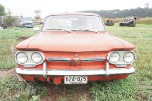 lot 5 image: Corvair Monza