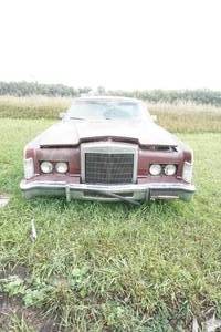 lot 18 image: 1978 Lincoln Continental