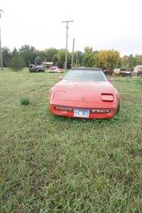 lot 19 image: Corvette Convertible