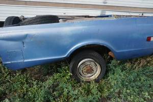 lot 27 image: Home Made Trailer