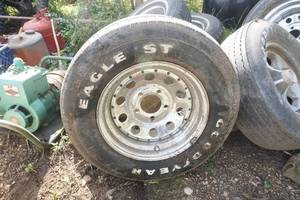 lot 31 image: Vintage Wheels