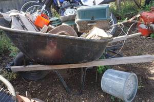 lot 37 image: Wheel Barrel