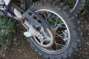 lot 39 image: Yamaha Dirt Bike