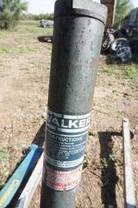 lot 44 image: Engine Lift