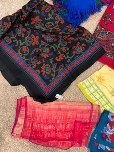 lot 70 image: Lot of Vintage 90s Ladies Scarves including Laura Ashley & Oscar De La Renta
