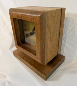 lot 114 image: Vintage MCM Teak Wood The WELLS Quartz Clock Mid Century