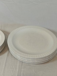 lot 117 image: CORNING WARE Century French White Embossed Tulip Edged Plates