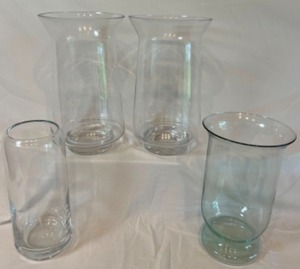 lot 120 image: Lot of Large Hurricane Clear Glass Vases Table Decor