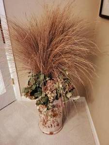 lot 138 image: Decorative Terra Cotta or Clay Vase with Dried Arrangement