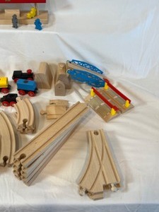 lot 235 image: 50 Pieces BRIO Wooden Train Set W Double-Side Tracks Fits Thomas Melissa & Doug