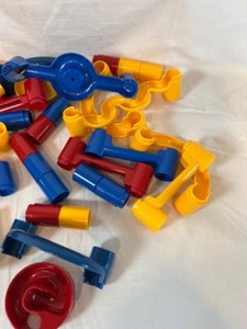 lot 237 image: Mindware Marble Run Game 51 Pieces