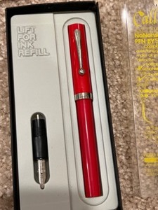 lot 224 image: Vintage 1980s Sheaffer Fountain Pen, New in Package