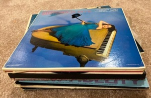 lot 73 image: Lot of Classic Easy Listening Music Vinyl LP Record Albums
