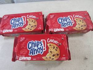 (B-1) 3 Packs of Chips Ahoy Cookies Past Date