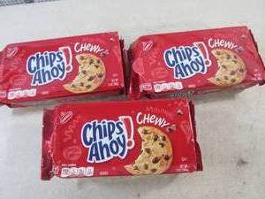 (B-1) 3 Packs of Chips Ahoy Cookies Past Date