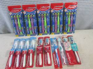 (CS) Assorted Packs of Toothbrushes...