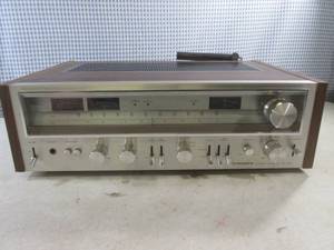 (A-3) Pioneer SX-780 Stereo Receiver - Powers On - Looks Good