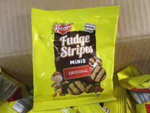 (A-4) Case of 130 Bags Keebler Fudge Stripes Original Minis Cookies 1oz Bags Past Date