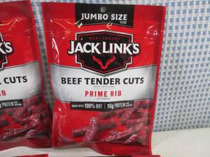 (C-1) 4 Jumbo Size Bags Jack Links Prime Rib Beef Tender Cuts 5.6oz Bags Best by July 2023