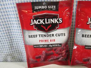 (C-1) 4 Jumbo Size Bags Jack Links Prime Rib Beef Tender Cuts 5.6oz Bags Best by July 2023