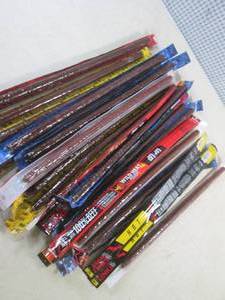 (EC2) 24 Assorted Jack Links Snack Sticks Past Date