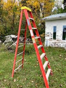 lot 26 image: Werner 8 Extra Heavy Duty Ladder