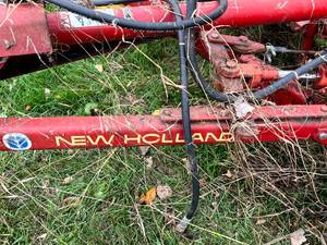 lot 12 image: New Hollard Model 456 Sickle Mower