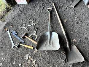lot 99 image: Clamps, Tools & Shovels