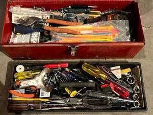 lot 156 image: Tool Box & Contents