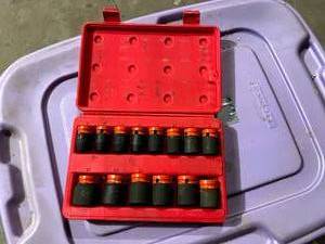 lot 163 image: Metric Sockets