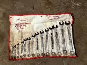 lot 164 image: 14 Piece Wrench Set
