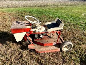 lot 114 image: Ride King Mower