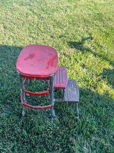 lot 126 image: Vintage Step Stool