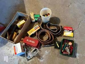 lot 264 image: Primers, Bullets & Mixed Lot