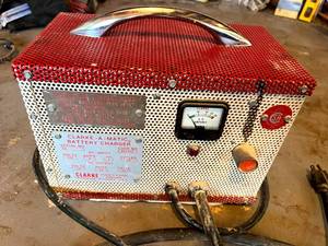 lot 181 image: Clarke-A-Matic Battery Charger