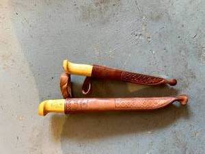 lot 194 image: J Marttiini Knives