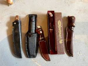 lot 196 image: Knives