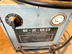 lot 219 image: E-Z-Go Car Battery Charger