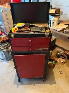 lot 221 image: Small Tool Cabinet & Contents