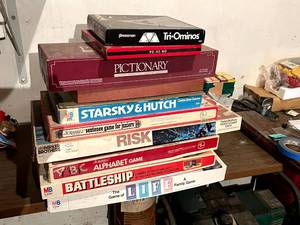 lot 242 image: Board Games