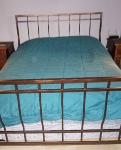Furniture Bedroom Bed Metal Head board Foot board and Frame(mattress optional) 56 x 84 x 45