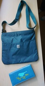 Clothing Accessories Purse Handbag Ellington Crossbody Nylon Zipper Bag Teal Oceanic Blue Multiple Pockets and Teal Bird Billfold