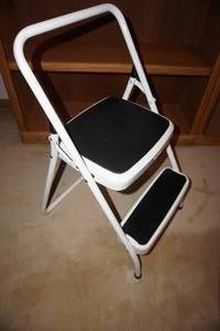 CosCo Step Stool