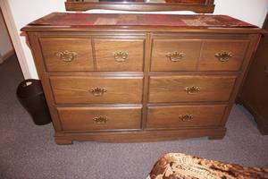 Furniture Bedroom MCM 1970 Royal Oak Six-Drawer DresserMirror